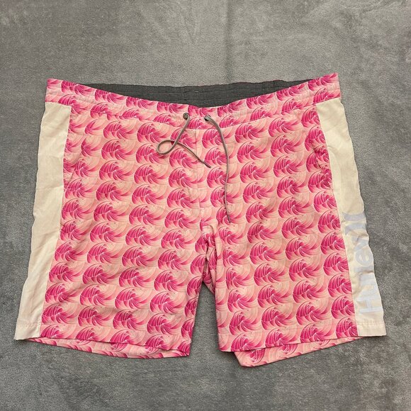 Hurley Board Shorts Mens XL Pink Waves Swim Surf Beach Pool - Picture 1 of 8